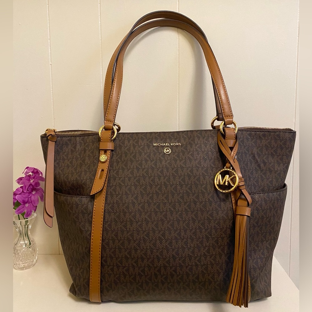 Michael Kors Sullivan Tassel Brown/Acorn Bag